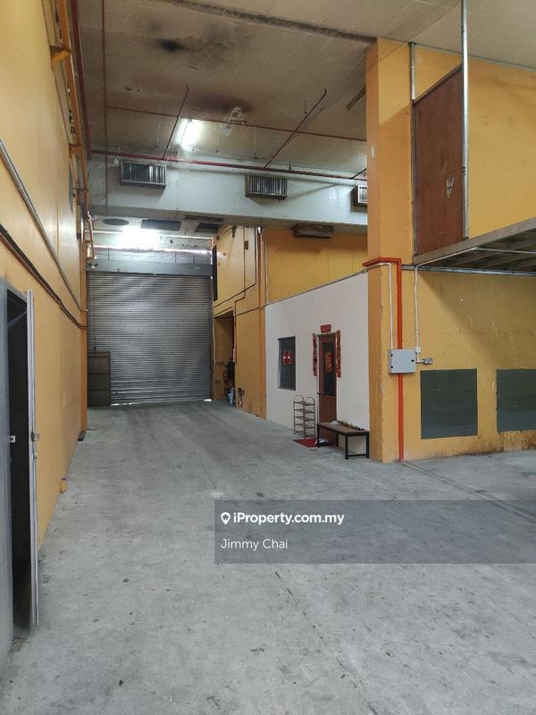 Gudang untuk Disewa di Batu 3 1/2 Jalan pantai, Seremban oleh Jimmy Chai - iProperty.com.my