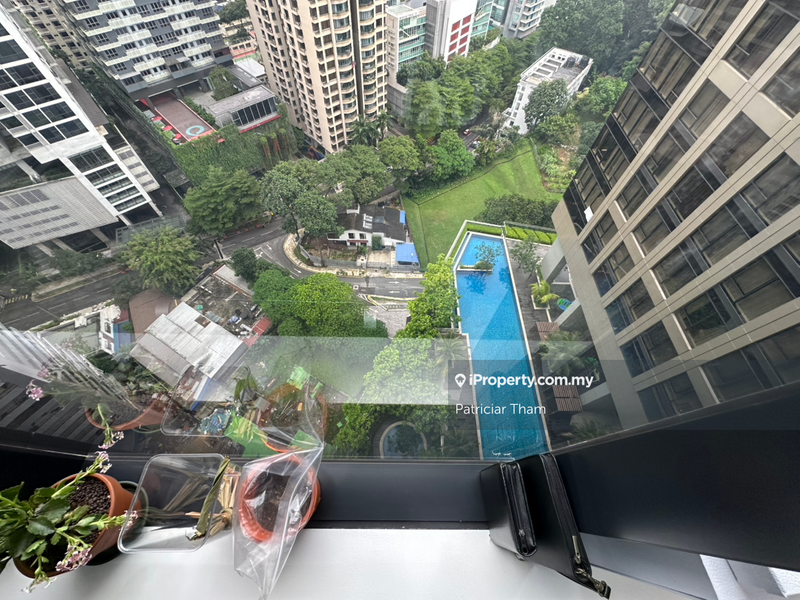 For Sale - Pavilion Ceylon Hill