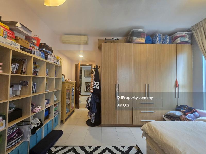 For Sale - Hijauan Kiara