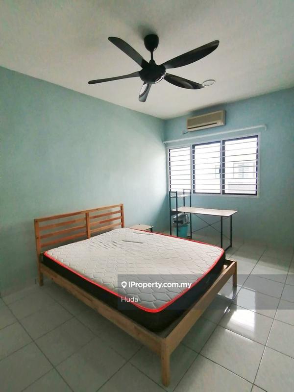 Rumah Berangkai 2 Tingkat untuk Dijual di Nilai Impian, Nilai oleh Huda - iProperty.com.my