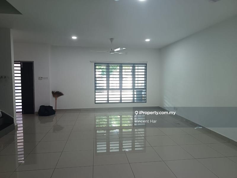 Rumah Teres 2-Tingkat untuk Dijual di Taman Persona, Sitiawan oleh Vincent Har - iProperty.com.my