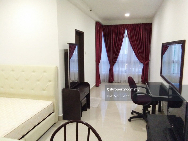 For Rent - Shaftsbury Residence