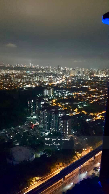For Sale - Sky Condominium (Skyz Residence)