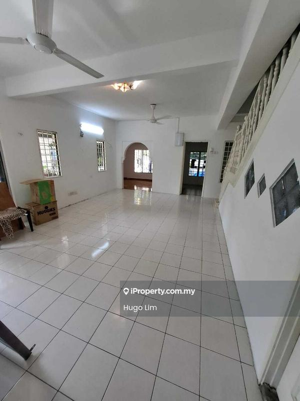 2-storey Terraced House for Sale in Taman Puncak Jalil, Seri Kembangan by Hugo Lim - Living Room - iProperty.com.my