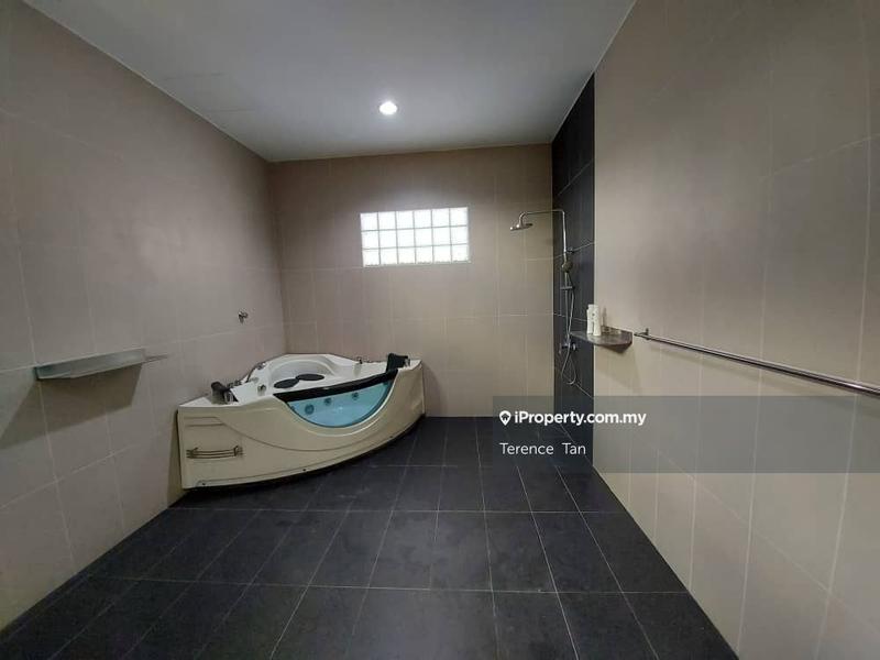 Bungalow House for Sale in ojku7, Johor Bahru by Terence Tan - iProperty.com.my