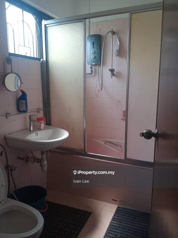 Bungalow House for Sale in Taman Duta, Bukit Tunku (Kenny Hills) by Ivan Lee - iProperty.com.my