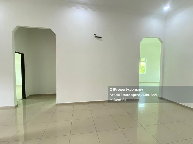 Semi-Detached House for Sale in Bukit Gambir, Grisek by M Jamil Ali - iProperty.com.my
