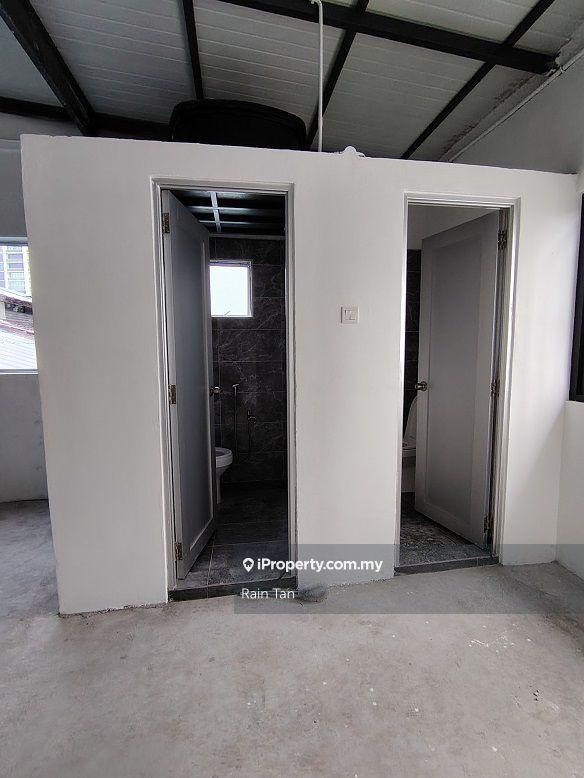 Shop-Office for Rent in Taman United, Jalan Klang Lama (Old Klang Road) by Rain Tan - iProperty.com.my