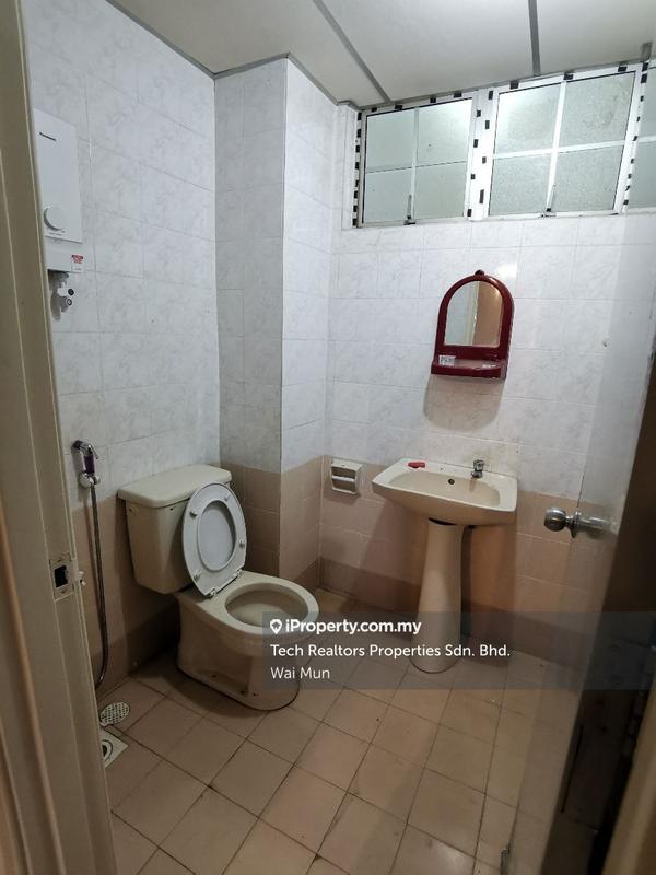 Condominium for Rent in Tiara Duta by Wai Mun - iProperty.com.my