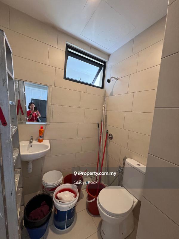 For Sale - Valencia Residence