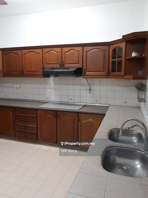 Rumah Berkembar untuk Dijual di Usj 5, Subang Jaya oleh Jeff Wong - iProperty.com.my