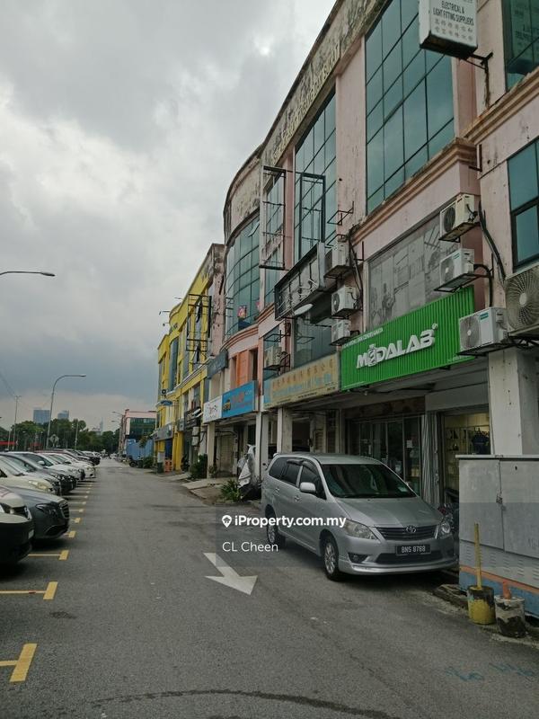 Kedai untuk Dijual di Serdang Raya, Seri Kembangan oleh Cheen CL - iProperty.com.my
