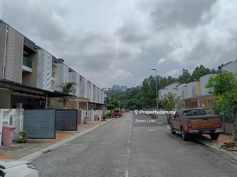 Rumah Berangkai 2 Tingkat untuk Dijual di Sutera Damansara, Damansara Damai oleh Javen Low - iProperty.com.my