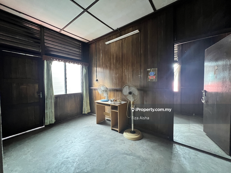 Bungalow House for Sale in Jalan Yusof Taha, Johor Bahru by Fiza Aisha - iProperty.com.my