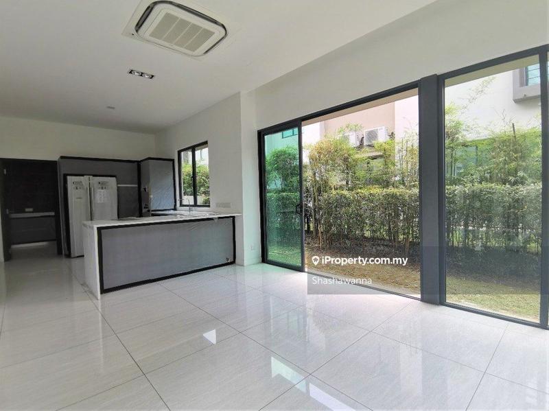 Rumah Berkembar untuk Dijual di Leisure Farm, Gelang Patah oleh Shashawanna - iProperty.com.my