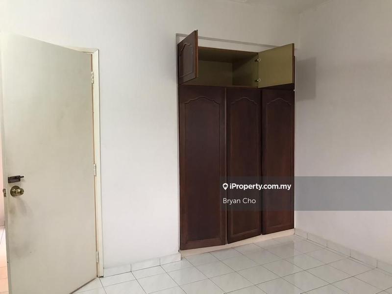 Rumah Berangkai 2 Tingkat untuk Dijual di SS18, Subang Jaya oleh Bryan Cho - iProperty.com.my