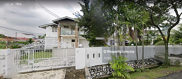 Bungalow House for Sale in Taman Paramount, Petaling Jaya by Julie L - iProperty.com.my
