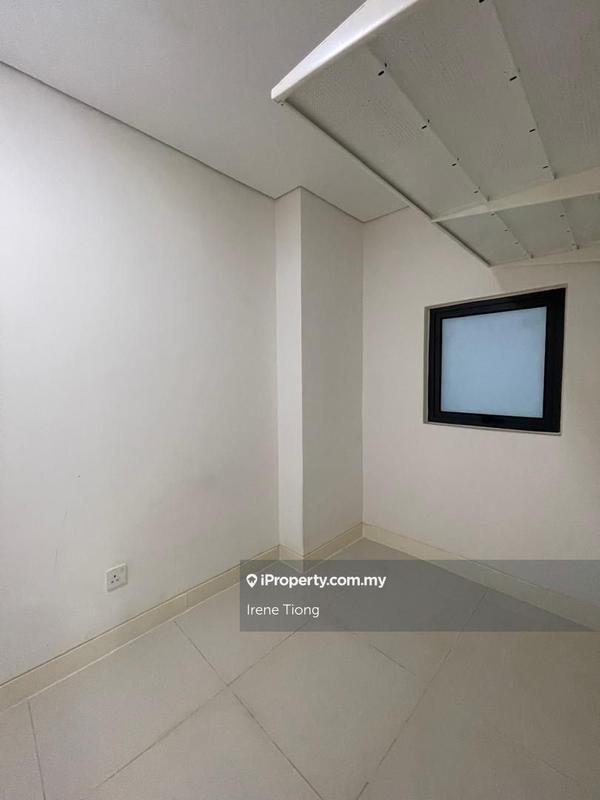Kediaman Servis untuk Dijual di Radia Residences oleh Irene Tiong - iProperty.com.my