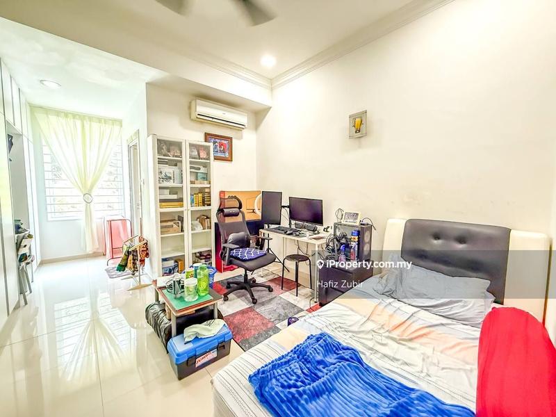 Rumah Berkembar untuk Dijual di 8da2t, Ulu Kelang oleh Hafiz Zubir - iProperty.com.my