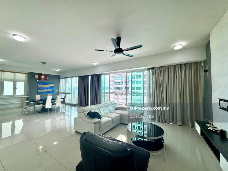 For Rent - Gurney Paragon