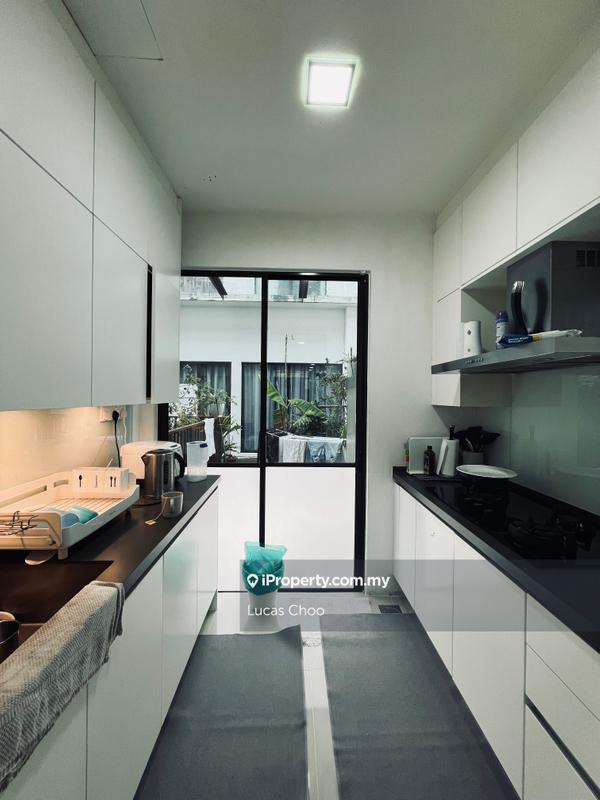 3.5-storey Terraced House for Sale in Embun Kemensah Courtyard Villa, Ulu Kelang by Lucas Choo - iProperty.com.my