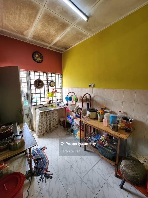Rumah Teres 1-Tingkat untuk Dijual di Taman Sri Saujana, Kota Tinggi oleh Terence Tan - iProperty.com.my