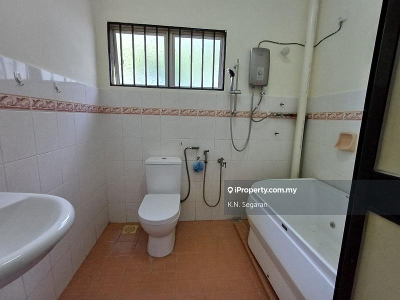 Rumah Berangkai 2 Tingkat untuk Dijual di Kota Kemuning, Shah Alam oleh K.N. Segaran - iProperty.com.my