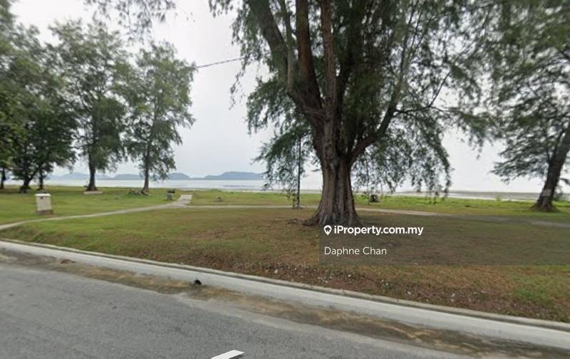 For Sale - Nice 2.71ac Seaside-Mainroad Vacant Land Jalan Makam Mersing Johor