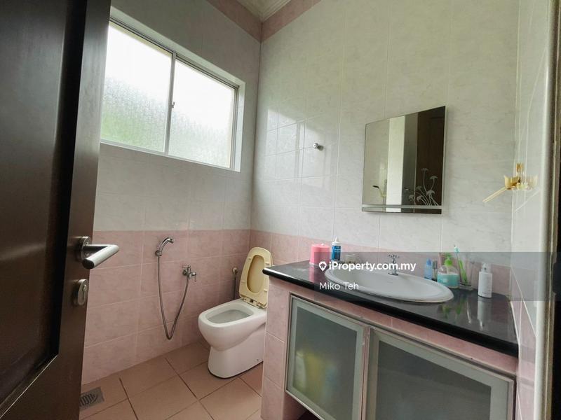 Bungalow House untuk Dijual di Taman Equine, Seri Kembangan oleh Miko Teh - iProperty.com.my