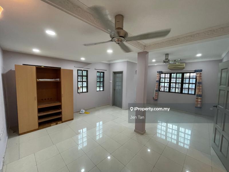 Rumah Teres 2-Tingkat untuk Dijual di Kota Kemuning, Shah Alam oleh Jen Tan - iProperty.com.my