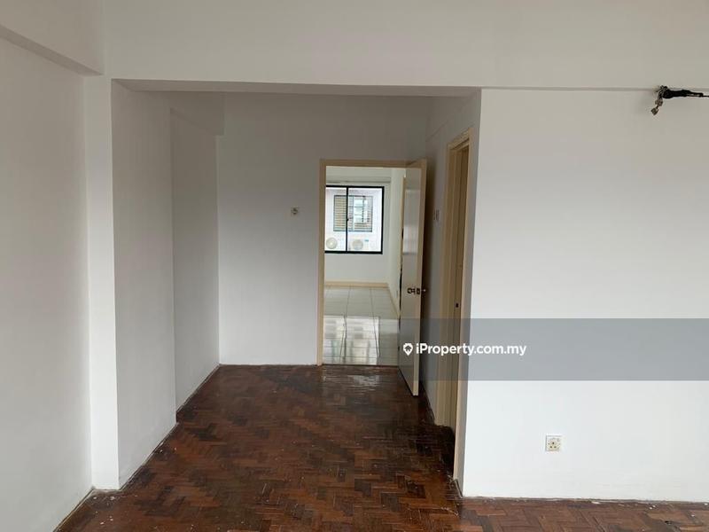 Kondominium untuk Dijual di Tiara Ampang oleh Naomi Ong - iProperty.com.my