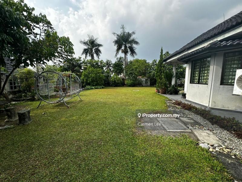 Bungalow House for Sale in SS19, Subang Jaya by Carmen Lee - iProperty.com.my