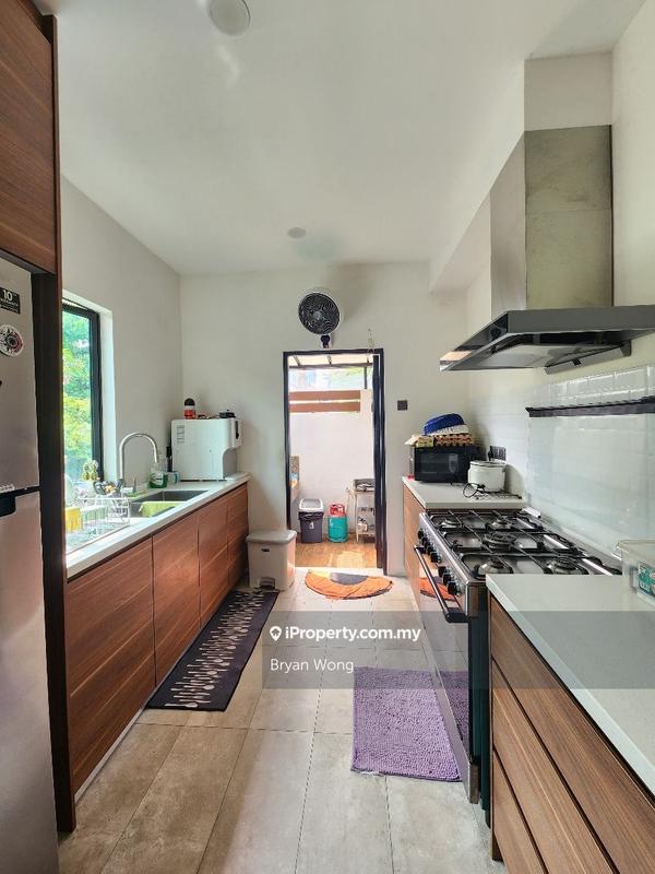 Rumah Teres 2-Tingkat untuk Dijual di Damansara Kim, Petaling Jaya oleh Bryan Wong - iProperty.com.my