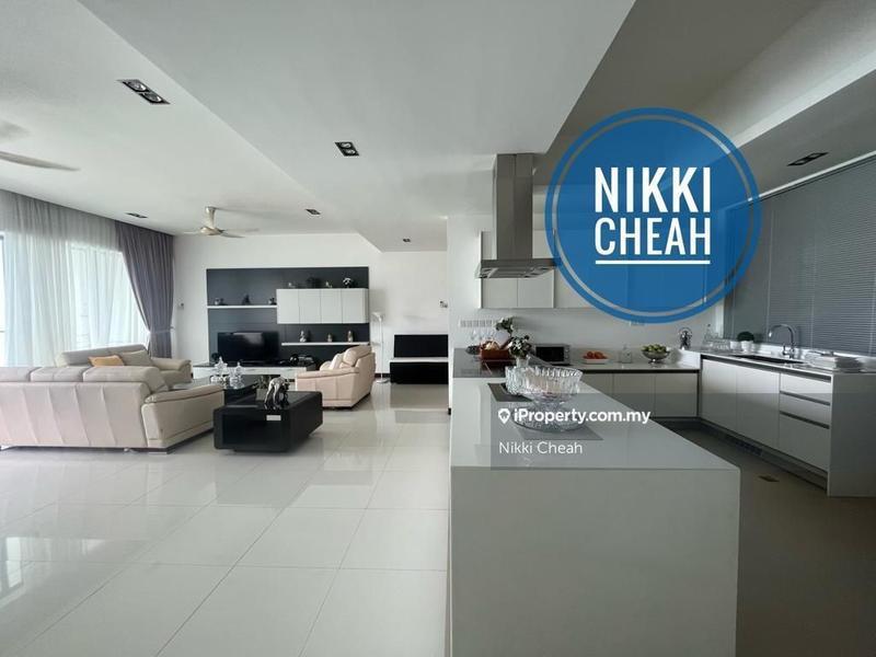 For Sale - Infinity Beachfront Condominium