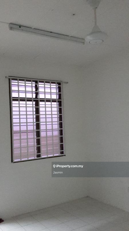 2-storey Terraced House for Sale in Taman Putri, Kulai by Jasmin - iProperty.com.my