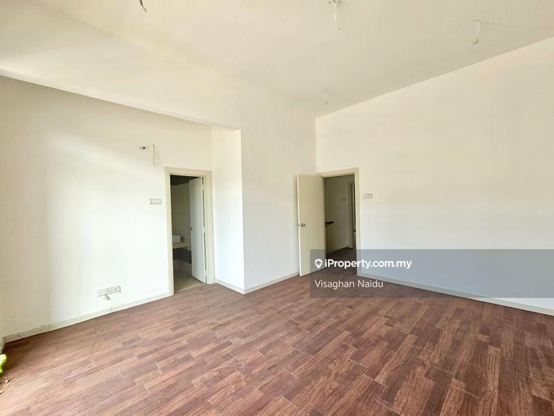 Rumah Teres 2.5-Tingkat untuk Dijual di Taman Tasik Residensi (Lake Club Parkhome), Rawang oleh Visaghan Naidu - iProperty.com.my