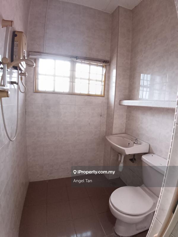 Rumah Berangkai 2 Tingkat untuk Dijual di BANDAR PUCHONG JAYA, Puchong oleh Angel Tan - iProperty.com.my