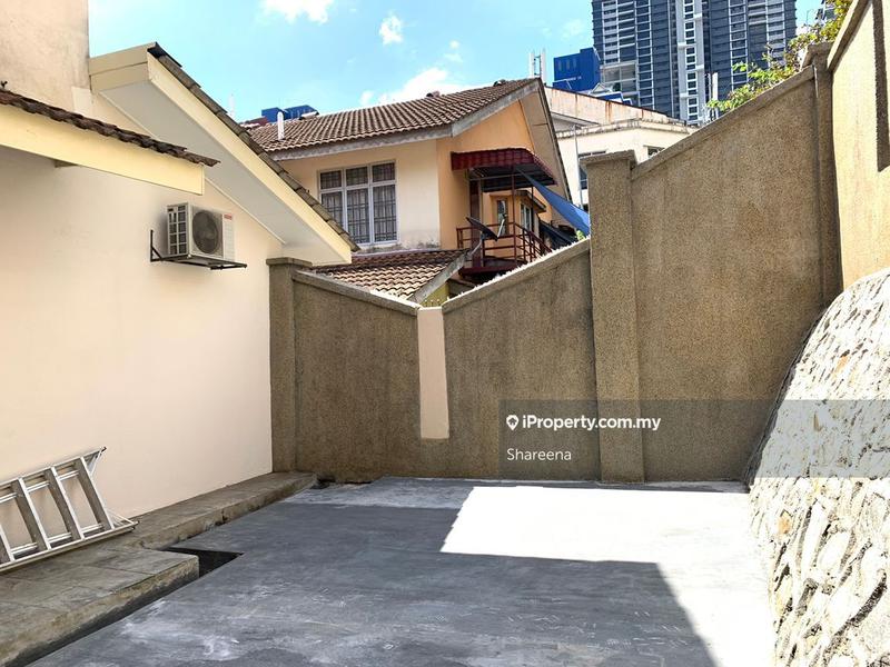 Rumah Berangkai 2 Tingkat untuk Dijual di Taman Bukit Pantai, Bangsar oleh Shareena - iProperty.com.my