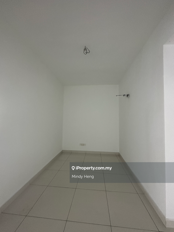 Service Residence for Sale in Molek Pulai by Mindy Heng - iProperty.com.my