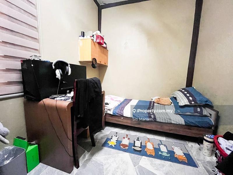 Rumah Berangkai 2 Tingkat untuk Dijual di Taman Bukit Permai, Ampang oleh Siti Mariam - iProperty.com.my