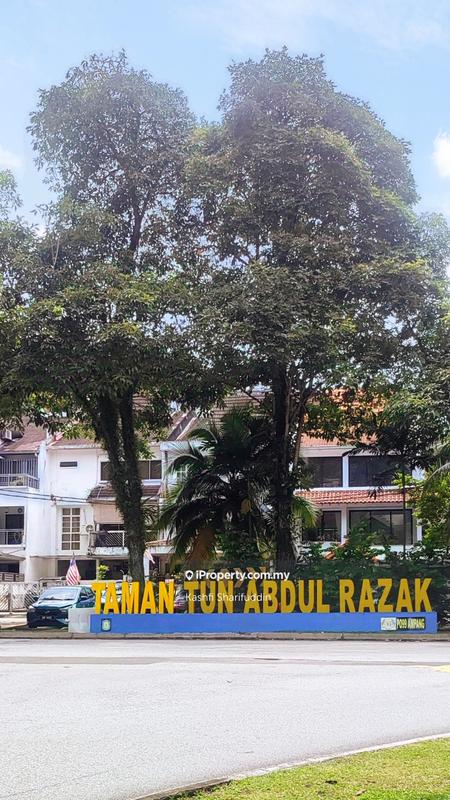 Bungalow House for Sale in Ampang, Ampang by Kashfi Sharifuddin - iProperty.com.my