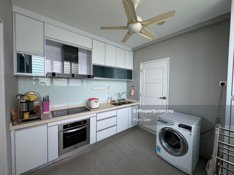 Kondominium untuk Dijual di The Latitude Condominium oleh Mark Saw - iProperty.com.my
