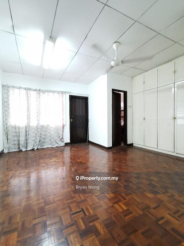 Rumah Teres 2-Tingkat untuk Dijual di Damansara Jaya, Petaling Jaya oleh Bryan Wong - iProperty.com.my