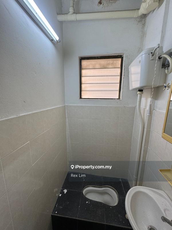 Pangsapuri untuk Dijual di Puchong Utama Court 2 oleh Rex Lim - iProperty.com.my