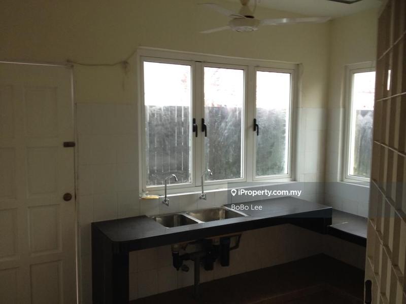 Bungalow House untuk Dijual di Taman Overseas Union (Taman Oug), Jalan Klang Lama (Old Klang Road) oleh BoBo Lee - iProperty.com.my