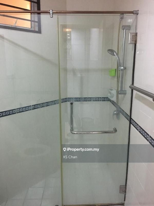 Service Residence for Sale in Windsor Tower by KS Chan - iProperty.com.my
