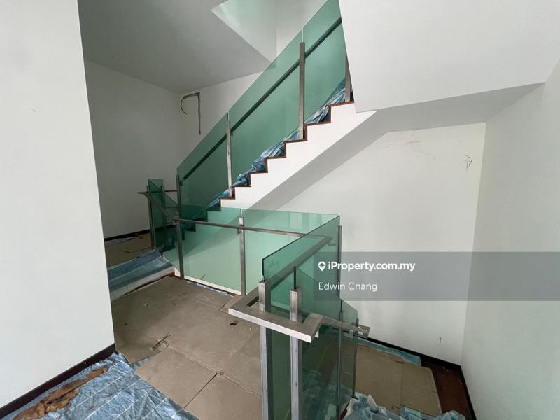 Rumah Berkembar untuk Dijual di Bandar Kinrara Seksyen 1, Bandar Kinrara oleh Edwin Chang - iProperty.com.my