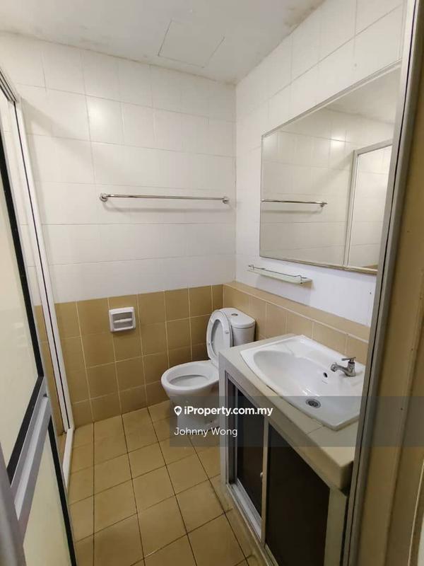 Condominium for Sale in Aman Heights Condominium by Johnny Wong - iProperty.com.my
