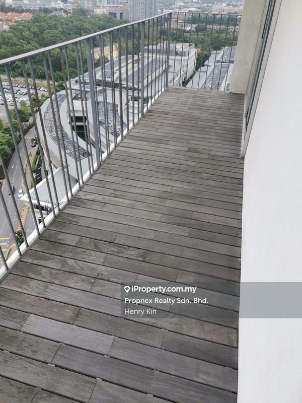 Condominium for Sale in The Breezeway by Henry Kin - iProperty.com.my