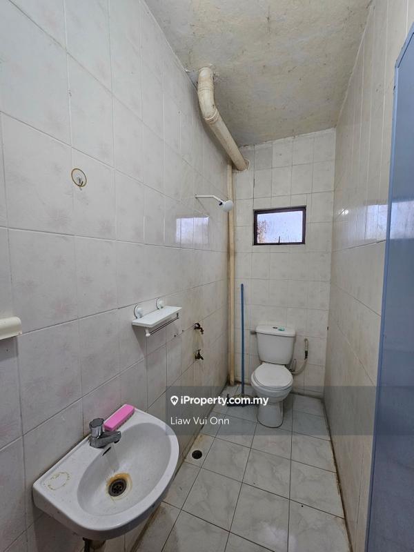 Flat for Sale in Taman Sinar Jaya by Liaw Vui Onn - iProperty.com.my